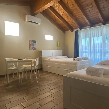 Easy Airport - Sleep &fly Apartamento *