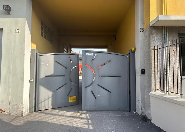 Easy Airport - Sleep &fly ベルガモ